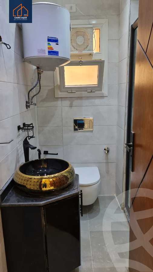 https://aqarmap.com.eg/ar/listing/6354047-for-rent-cairo-new-cairo-lrhb-city-mtdd-lrhb-phase-8
