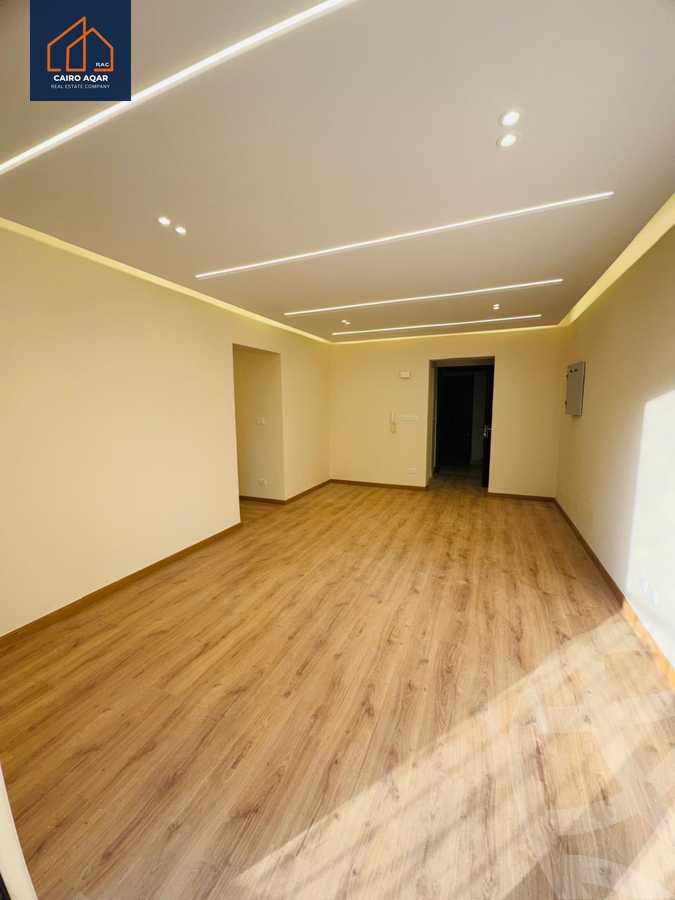 https://aqarmap.com.eg/en/listing/6354374-for-sale-cairo-new-cairo-lrhb-city-mtdd-lrhb-phase-7