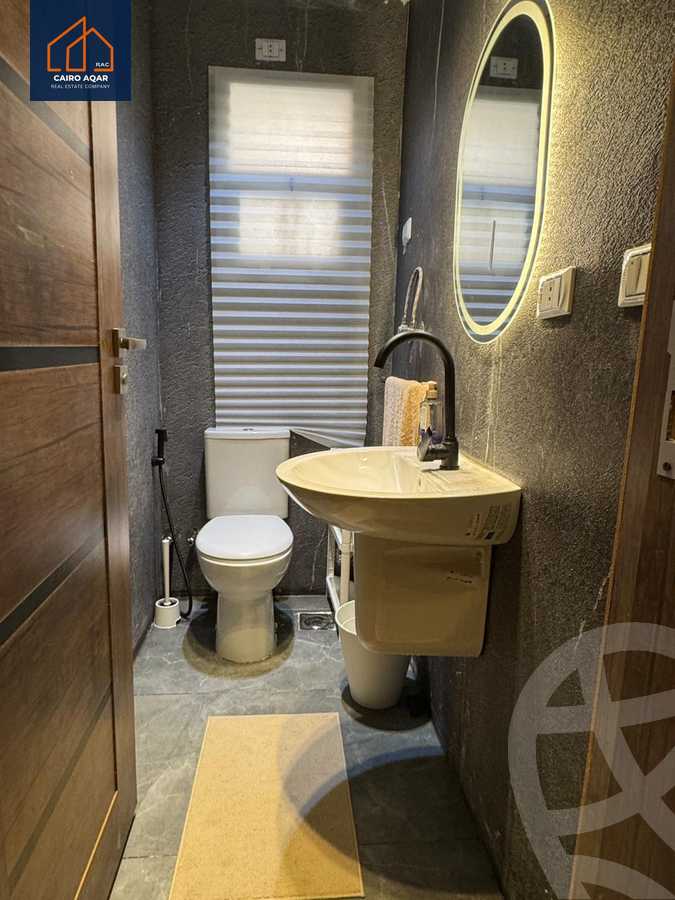https://aqarmap.com.eg/ar/listing/6382179-for-rent-cairo-new-cairo-lrhb-city-phase-8
