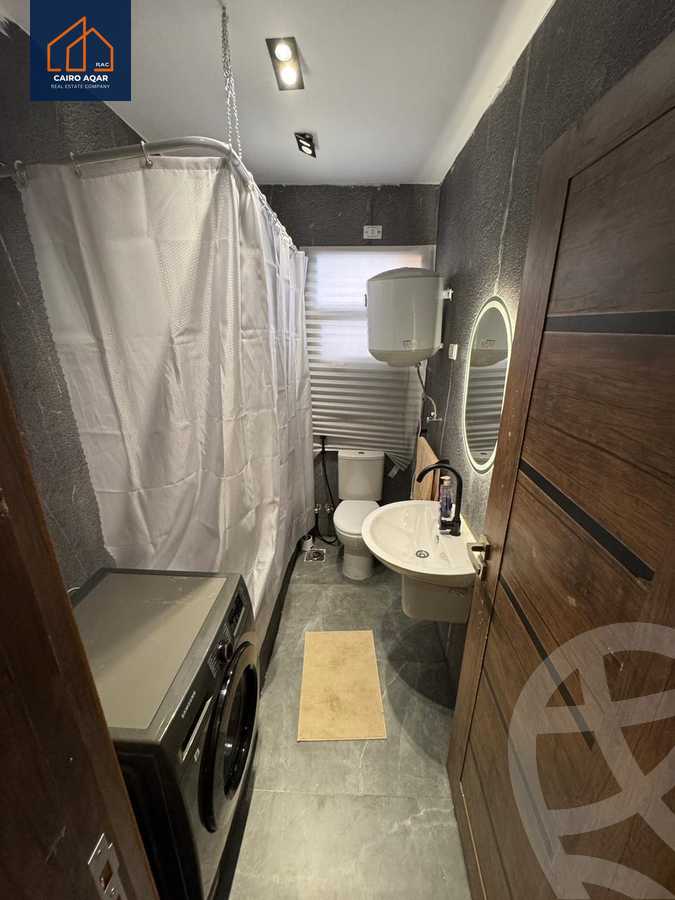 https://aqarmap.com.eg/ar/listing/6382179-for-rent-cairo-new-cairo-lrhb-city-phase-8