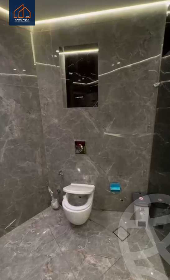 https://aqarmap.com.eg/ar/listing/6382321-for-rent-cairo-new-cairo-lrhb-city-phase-5-talaat-mostafa-st
