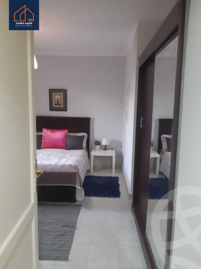 https://aqarmap.com.eg/ar/listing/6434110-for-rent-cairo-new-cairo-lrhb-city-phase-5-talaat-mostafa-st