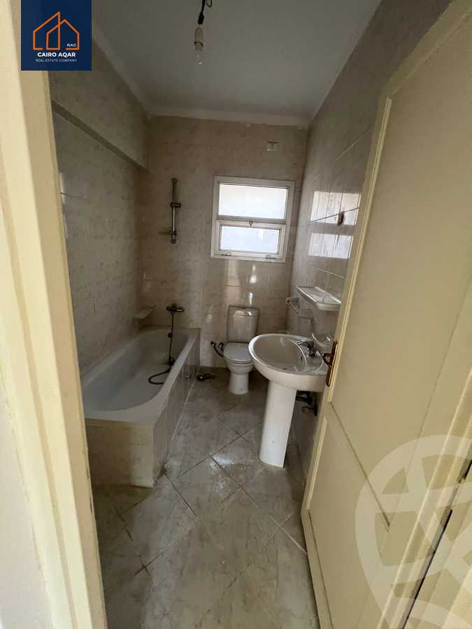 https://aqarmap.com.eg/ar/listing/6434210-for-sale-cairo-new-cairo-lrhb-city-mtdd-lrhb-phase-9