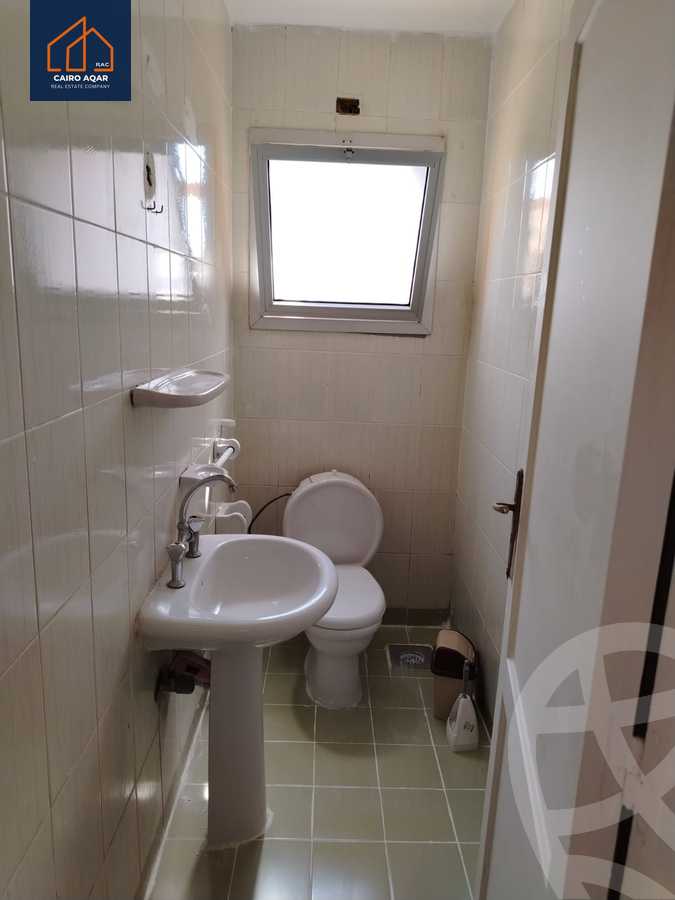 https://aqarmap.com.eg/ar/listing/6436631-for-rent-cairo-new-cairo-lrhb-city-phase-2-saed-ibn-mouaaz-st