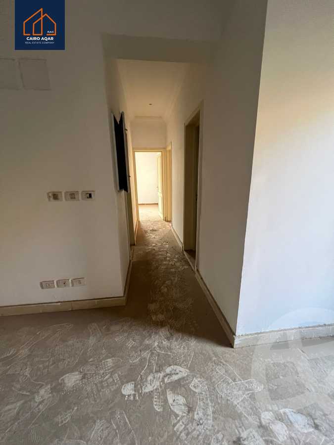 https://aqarmap.com.eg/ar/listing/6473326-for-sale-cairo-new-cairo-lrhb-city-phase-2-osama-ibn-zaid-st