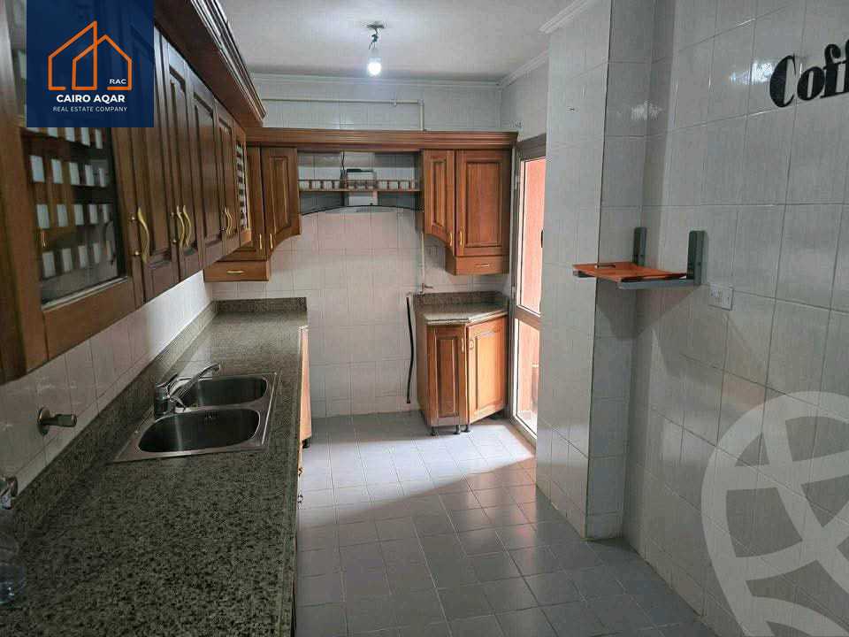 https://aqarmap.com.eg/en/listing/6498760-for-rent-cairo-new-cairo-lrhb-city-phase-3-farid-shawqi-st