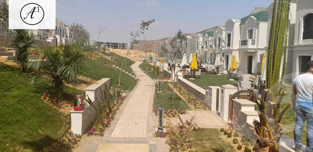 https://aqarmap.com.eg/en/listing/4048716-for-sale-cairo-new-cairo-lmstqbl-syty-compounds-in-mostakbal-city-lavenir