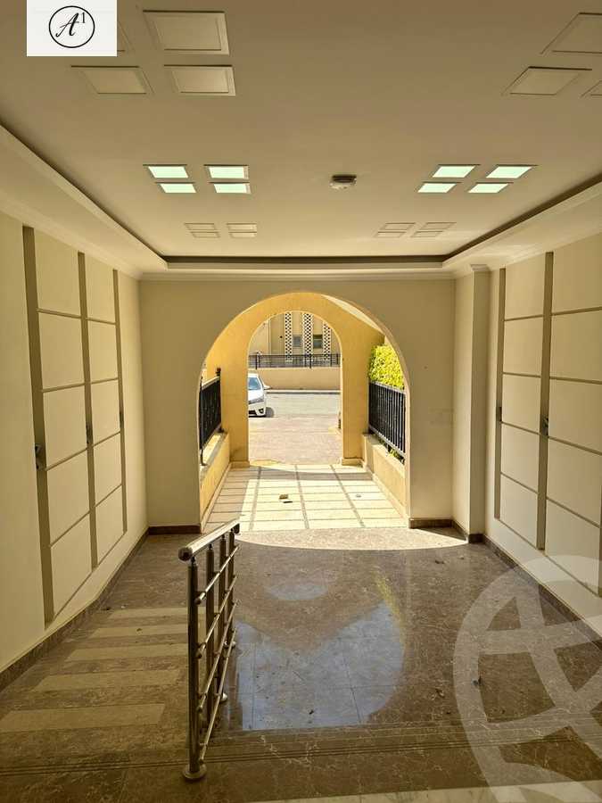 https://aqarmap.com.eg/ar/listing/4753841-for-sale-cairo-el-shorouk-compounds-maadi-view