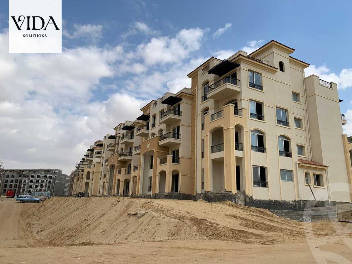 https://aqarmap.com.eg/ar/listing/5283439-for-sale-cairo-new-cairo-compounds-stwn-ryzydns-by-ar-y-llttwyr