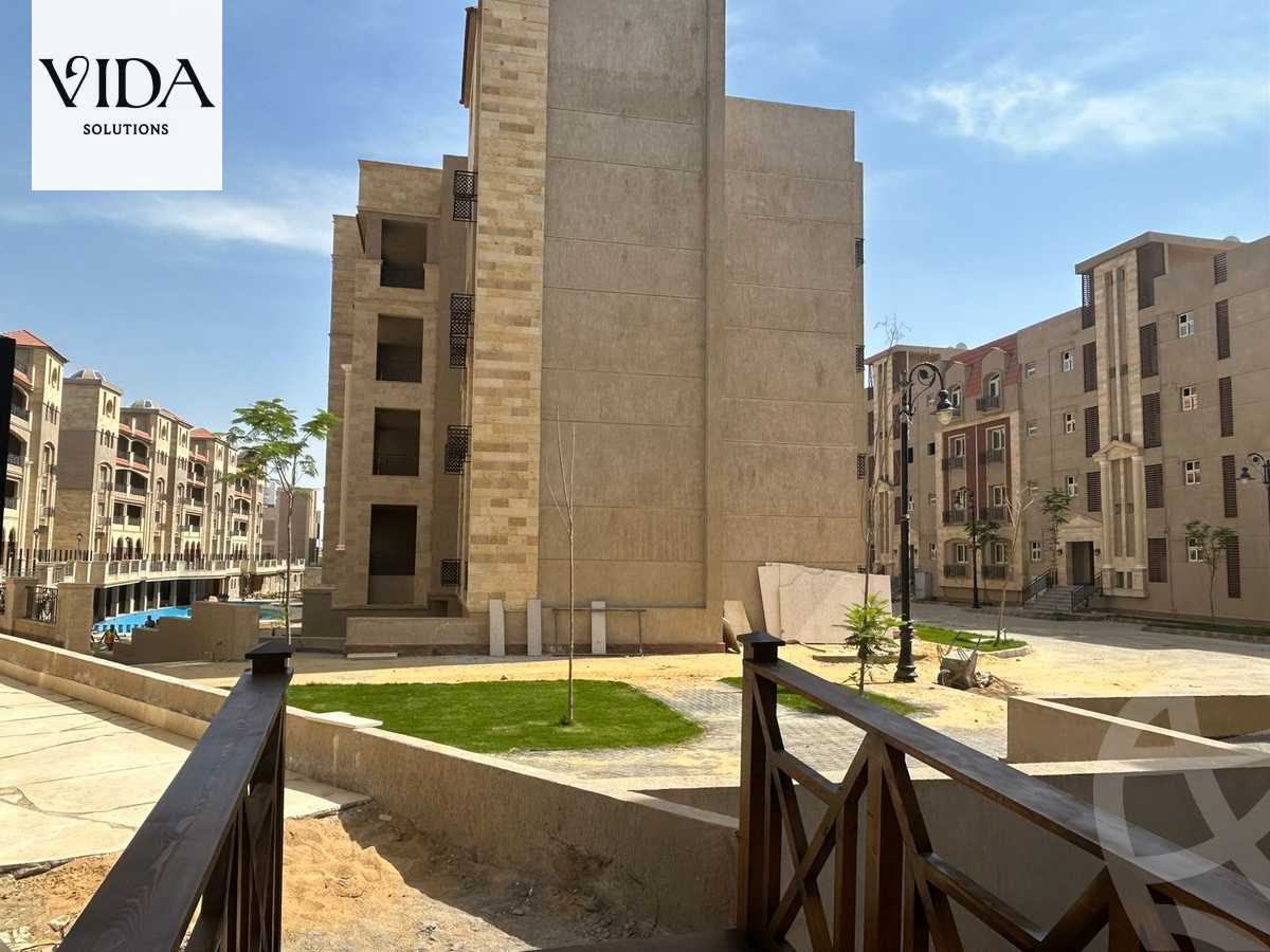 https://aqarmap.com.eg/ar/listing/5409365-for-sale-cairo-new-cairo-compounds-rock-vera