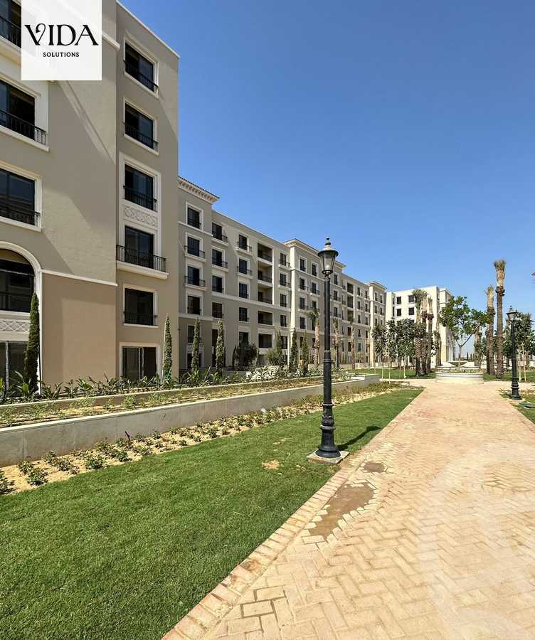https://aqarmap.com.eg/en/listing/4245037-for-sale-cairo-el-sheikh-zayed-city-compounds-kmbwnd-fyldj-wyst-dr-llttwyr