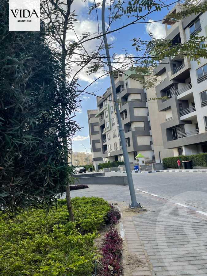 https://aqarmap.com.eg/ar/listing/4259631-for-sale-cairo-6th-of-october-compound-kenz
