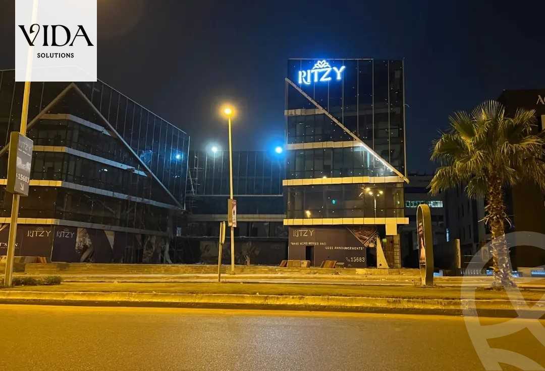 https://aqarmap.com.eg/en/listing/4376275-for-sale-cairo-el-sheikh-zayed-city-compounds-rytzy-blz-mwl-tybh-llstthmr-l-qry