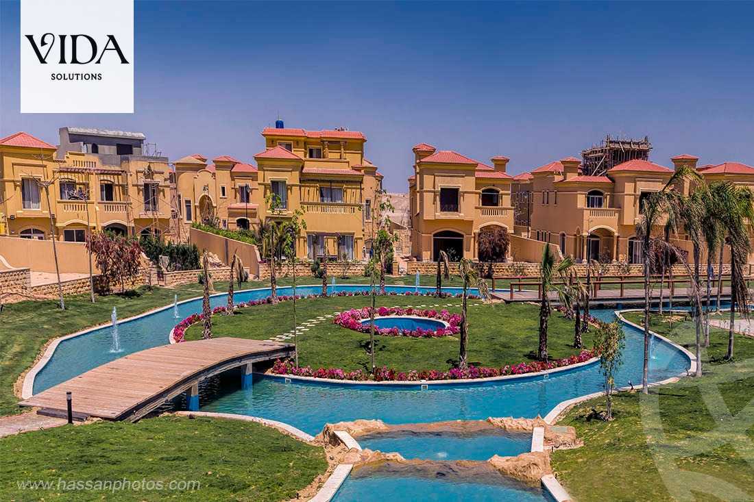 https://aqarmap.com.eg/en/listing/4604871-for-sale-cairo-el-sheikh-zayed-city-compounds-in-sheikh-zayed-royal-meadows