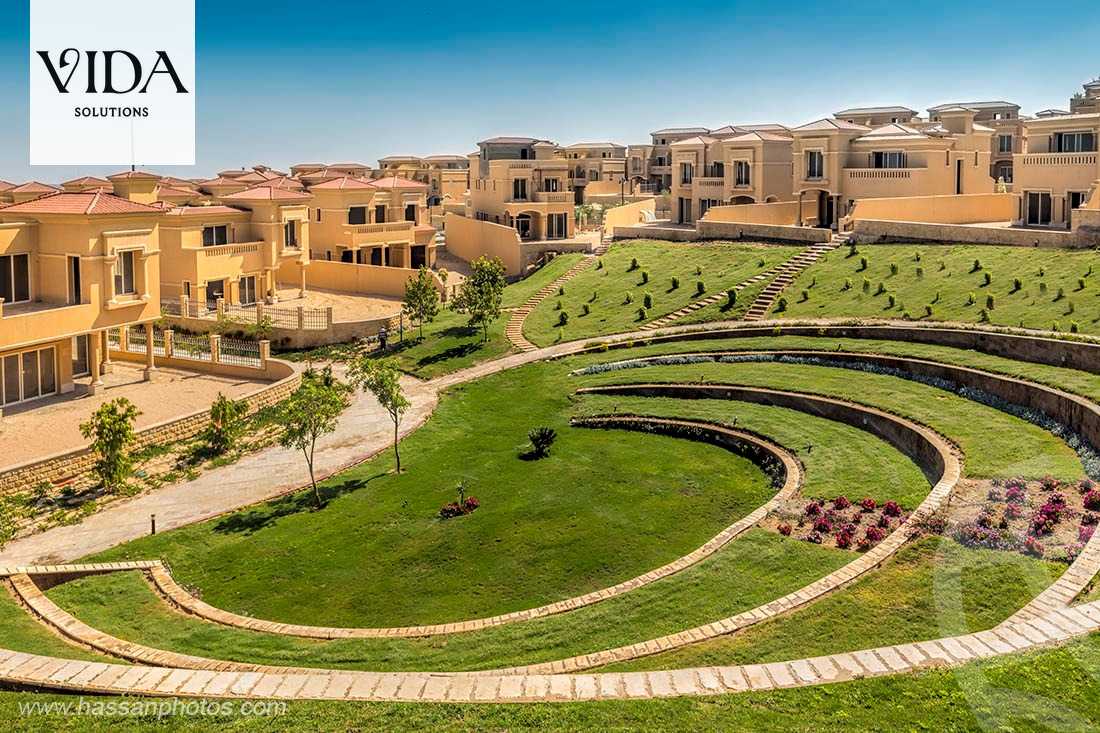 https://aqarmap.com.eg/en/listing/4604871-for-sale-cairo-el-sheikh-zayed-city-compounds-in-sheikh-zayed-royal-meadows
