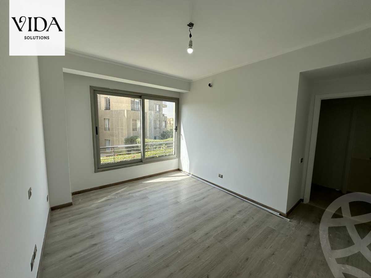 https://aqarmap.com.eg/ar/listing/4638411-for-rent-cairo-6th-of-october-compound-palm-parks