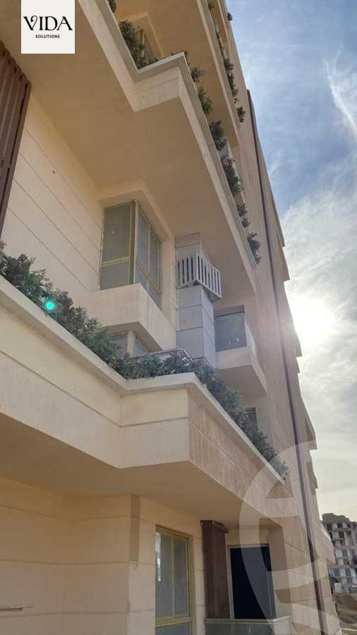 https://aqarmap.com.eg/en/listing/5206309-for-sale-cairo-new-administrative-capital-r7-dy-jwy-3-tj-msr