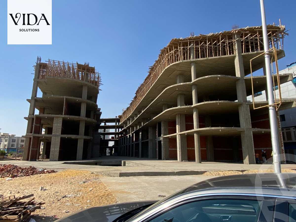 https://aqarmap.com.eg/en/listing/5213655-for-sale-cairo-el-sheikh-zayed-city-compounds-101-mall