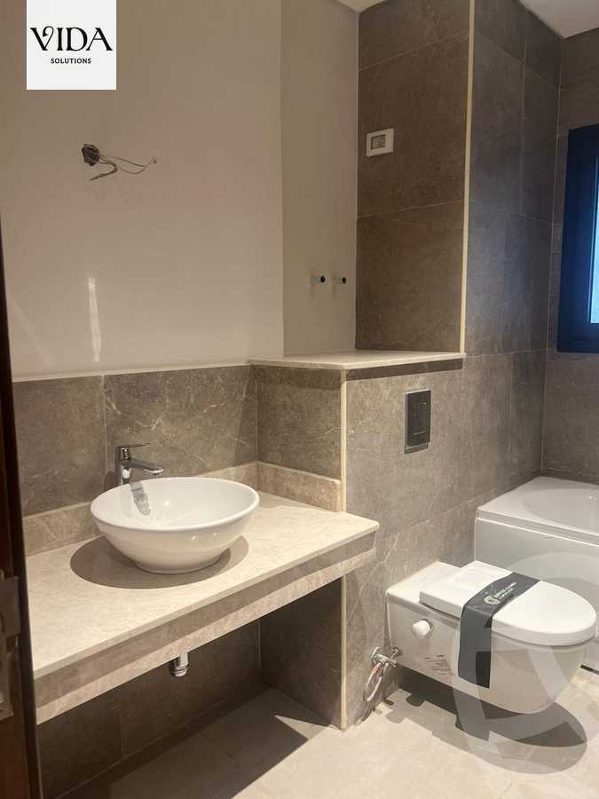 https://aqarmap.com.eg/en/listing/5284567-for-sale-cairo-el-sheikh-zayed-city-compounds-zyd-wr-llttwyr-z-tower