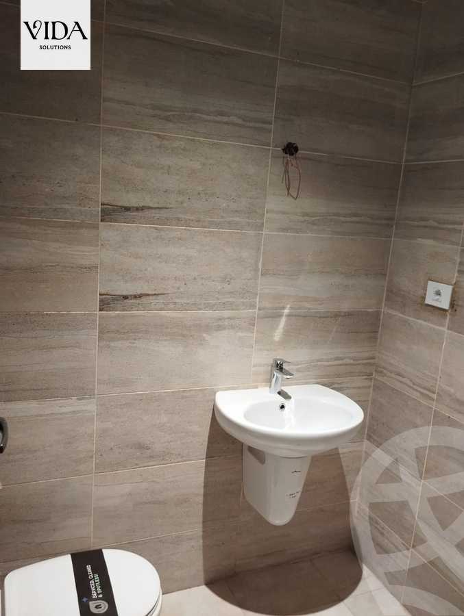 https://aqarmap.com.eg/en/listing/5289992-for-sale-cairo-el-sheikh-zayed-city-compounds-zyd-wr-llttwyr-park-towers-zed-el-sheikh-zayed-compound