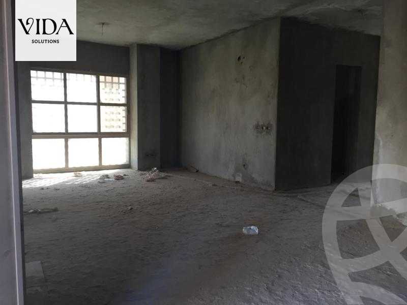 https://aqarmap.com.eg/en/listing/5304489-for-sale-cairo-el-sheikh-zayed-city-compounds-kmbwnd-ljry-swdyk