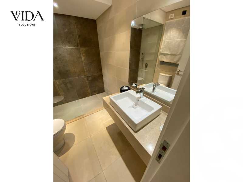 https://aqarmap.com.eg/ar/listing/5315364-for-sale-cairo-el-sheikh-zayed-city-compounds-kmbwnd-fyldj-wyst-dr-llttwyr
