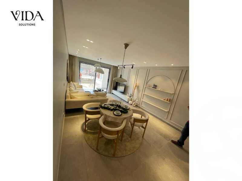 https://aqarmap.com.eg/ar/listing/5320094-for-sale-cairo-el-sheikh-zayed-city-compounds-kmbwnd-fyldj-wyst-dr-llttwyr