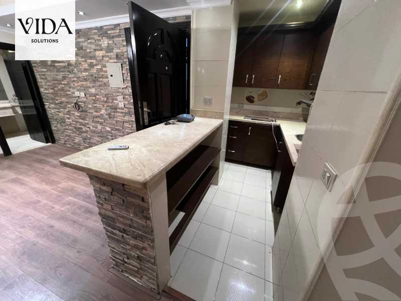https://aqarmap.com.eg/en/listing/5385211-for-sale-cairo-el-sheikh-zayed-city-compounds-beverly-hills