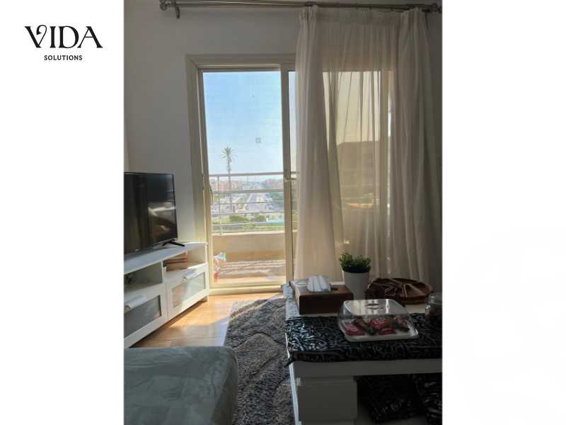 https://aqarmap.com.eg/en/listing/5388387-for-sale-cairo-el-sheikh-zayed-city-compounds-jn-zyd