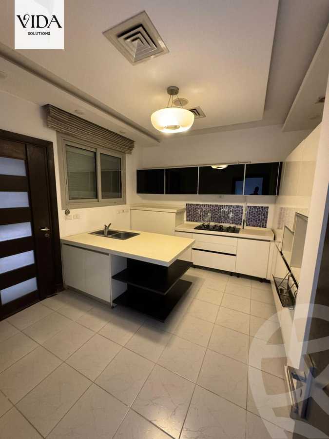 https://aqarmap.com.eg/en/listing/5397332-for-sale-cairo-el-sheikh-zayed-city-compounds-kmbwnd-ljry-swdyk