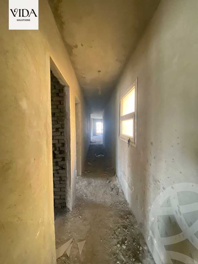 https://aqarmap.com.eg/en/listing/5400636-for-sale-cairo-el-sheikh-zayed-city-compounds-el-khamayel
