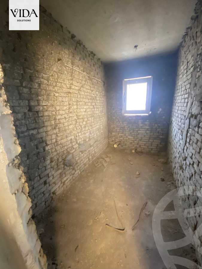 https://aqarmap.com.eg/en/listing/5400636-for-sale-cairo-el-sheikh-zayed-city-compounds-el-khamayel