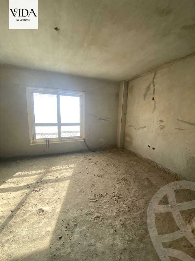 https://aqarmap.com.eg/en/listing/5400636-for-sale-cairo-el-sheikh-zayed-city-compounds-el-khamayel