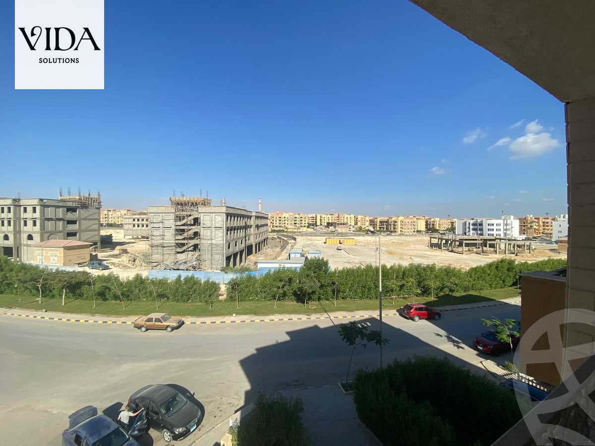https://aqarmap.com.eg/en/listing/5400636-for-sale-cairo-el-sheikh-zayed-city-compounds-el-khamayel