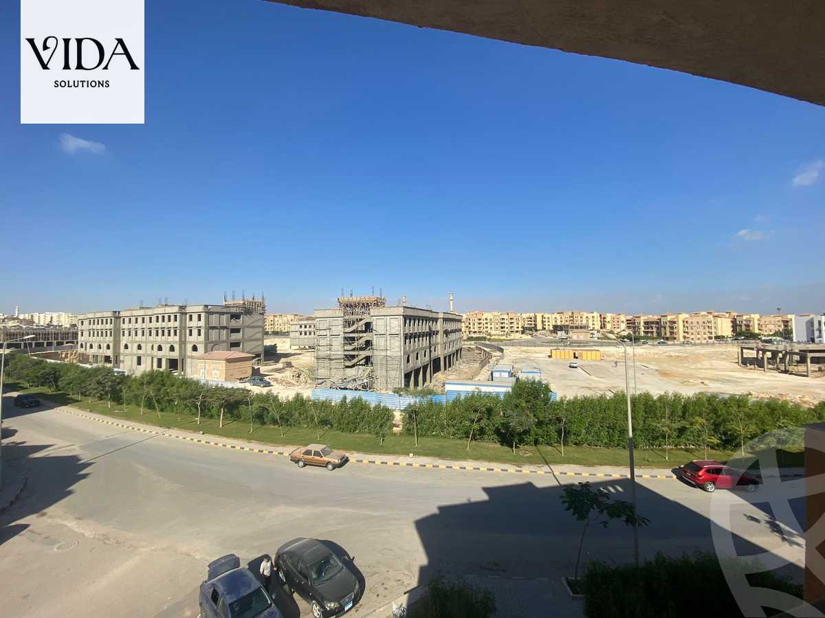 https://aqarmap.com.eg/en/listing/5400636-for-sale-cairo-el-sheikh-zayed-city-compounds-el-khamayel