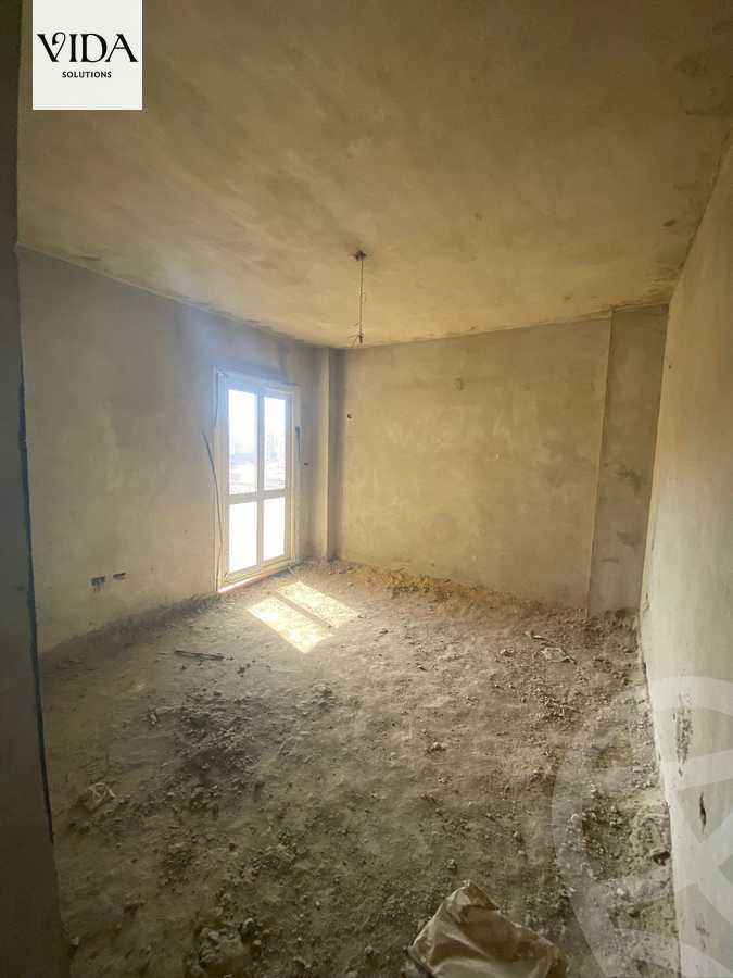 https://aqarmap.com.eg/en/listing/5400636-for-sale-cairo-el-sheikh-zayed-city-compounds-el-khamayel