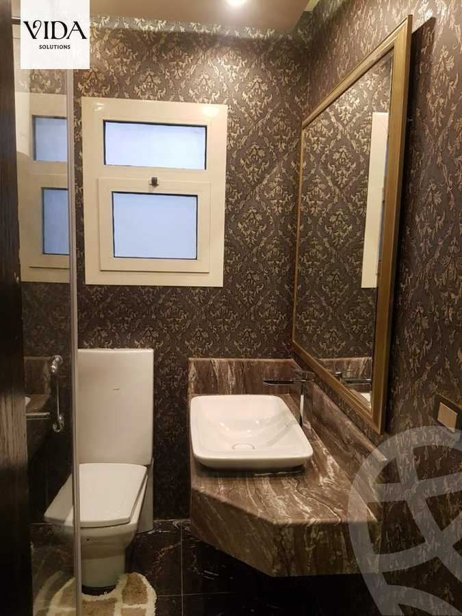 https://aqarmap.com.eg/en/listing/5401489-for-sale-cairo-el-sheikh-zayed-city-compounds-dh-drys