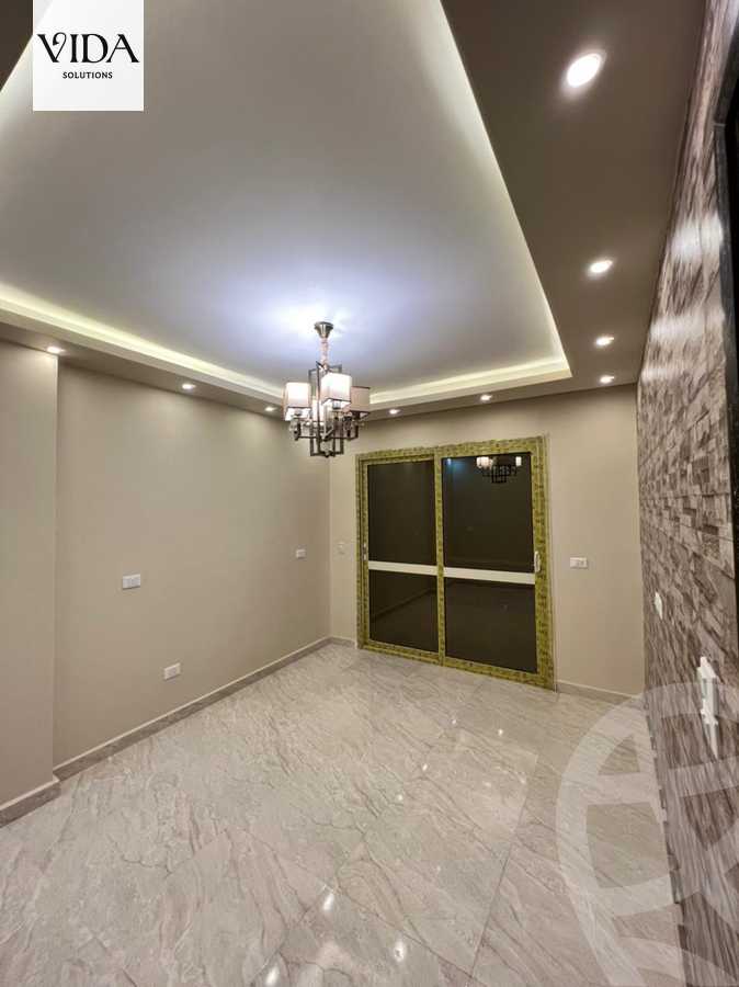 https://aqarmap.com.eg/en/listing/5408288-for-sale-cairo-6th-of-october-hadaeq-october-kmbwnd-fy-hdyq-ktwbr-degla-gardens