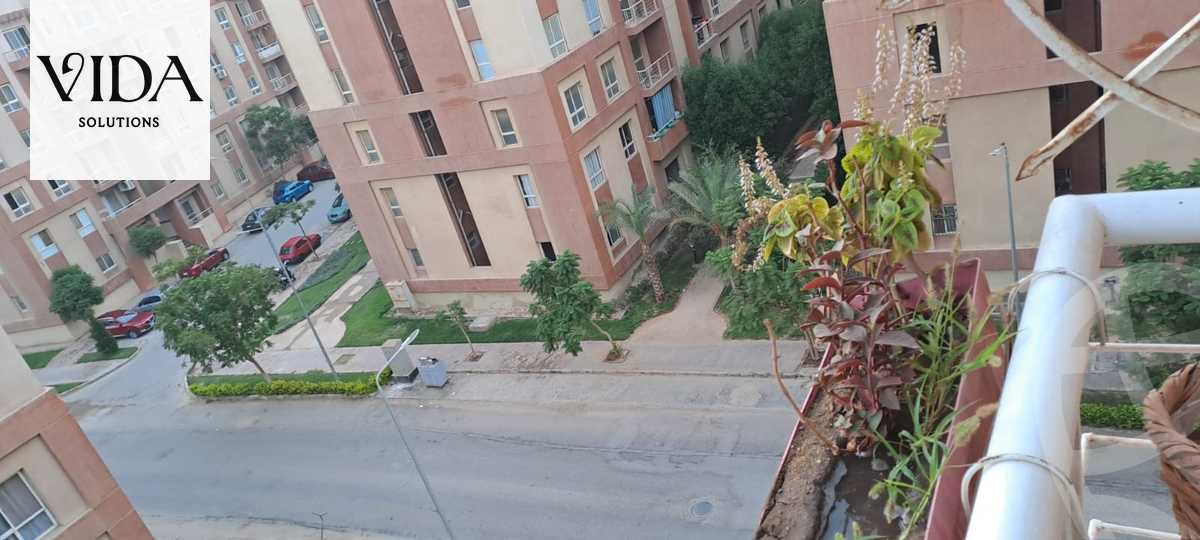 https://aqarmap.com.eg/en/listing/5408288-for-sale-cairo-6th-of-october-hadaeq-october-kmbwnd-fy-hdyq-ktwbr-degla-gardens