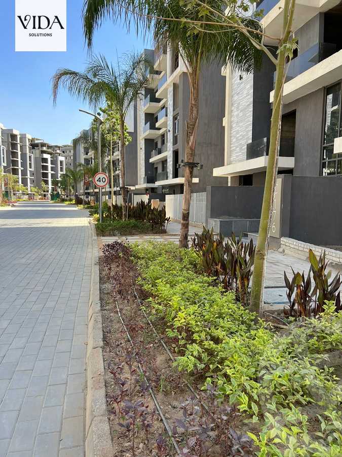 https://aqarmap.com.eg/en/listing/5408780-for-sale-cairo-6th-of-october-hadaeq-october-kmbwnd-fy-hdyq-ktwbr-sun-capital