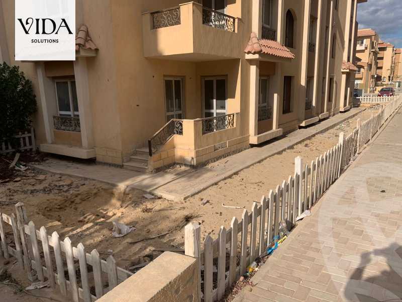 https://aqarmap.com.eg/en/listing/5413195-for-sale-cairo-el-sheikh-zayed-city-compounds-el-khamayel