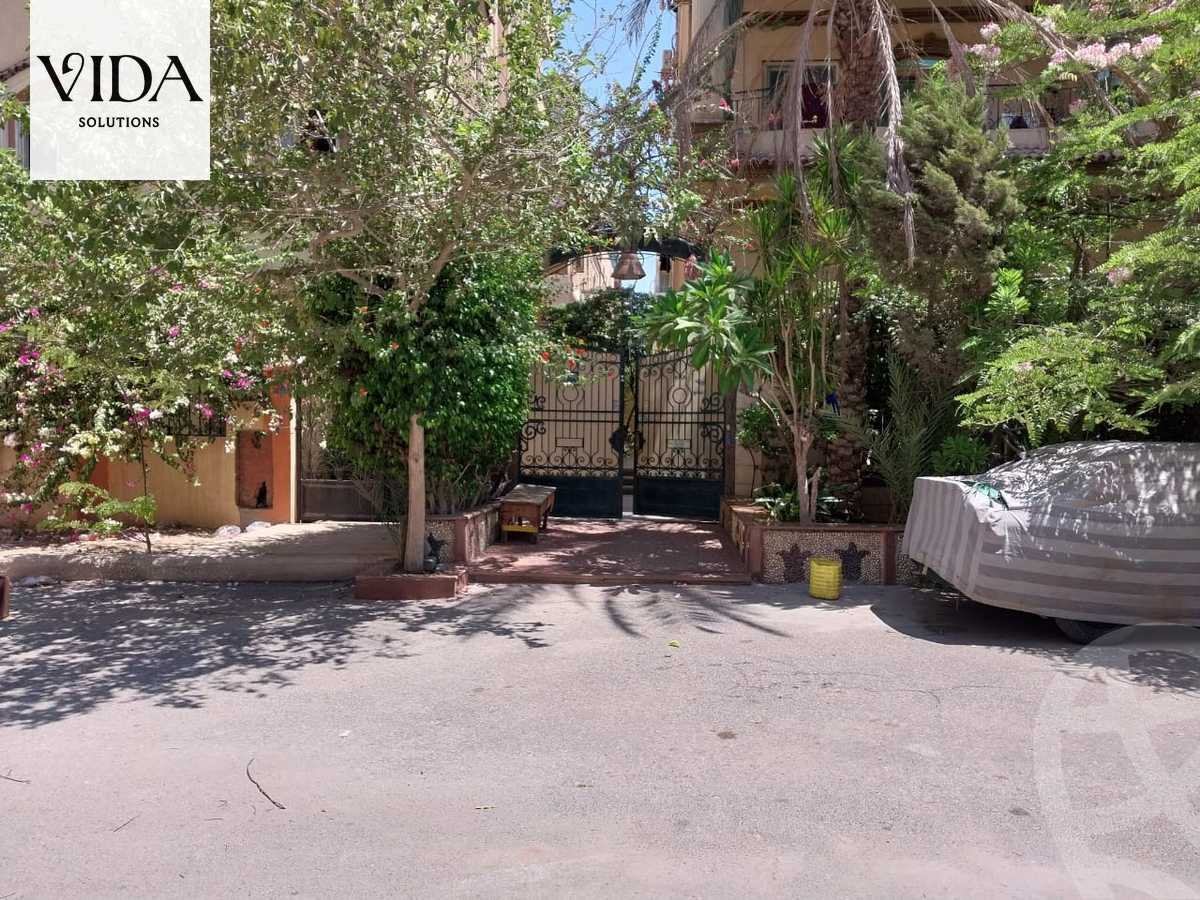https://aqarmap.com.eg/en/listing/5421410-for-sale-cairo-6th-of-october-el-ahyaa-neighborhood-1st