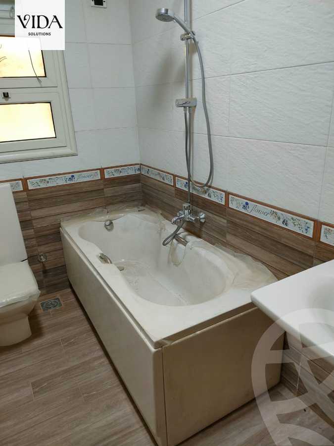 https://aqarmap.com.eg/ar/listing/5429159-for-sale-cairo-6th-of-october-el-ahyaa-neighborhood-7th-mecca-el-mokarrama-st