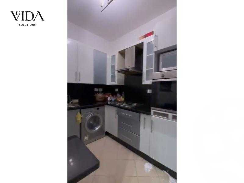 https://aqarmap.com.eg/en/listing/5433014-for-sale-cairo-el-sheikh-zayed-city-compounds-dh-drys
