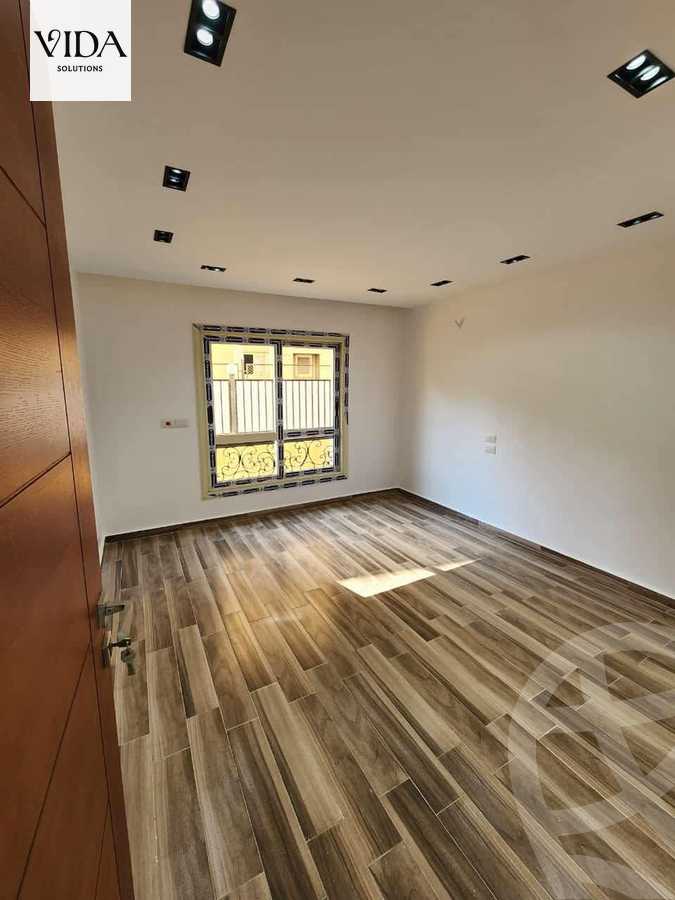 https://aqarmap.com.eg/en/listing/5435321-for-sale-cairo-el-sheikh-zayed-city-compounds-el-khamayel
