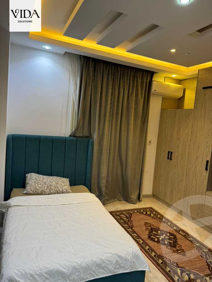 https://aqarmap.com.eg/en/listing/5435867-for-sale-cairo-el-sheikh-zayed-city-compounds-jn-zyd