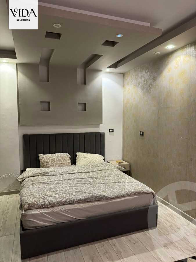 https://aqarmap.com.eg/en/listing/5435867-for-sale-cairo-el-sheikh-zayed-city-compounds-jn-zyd