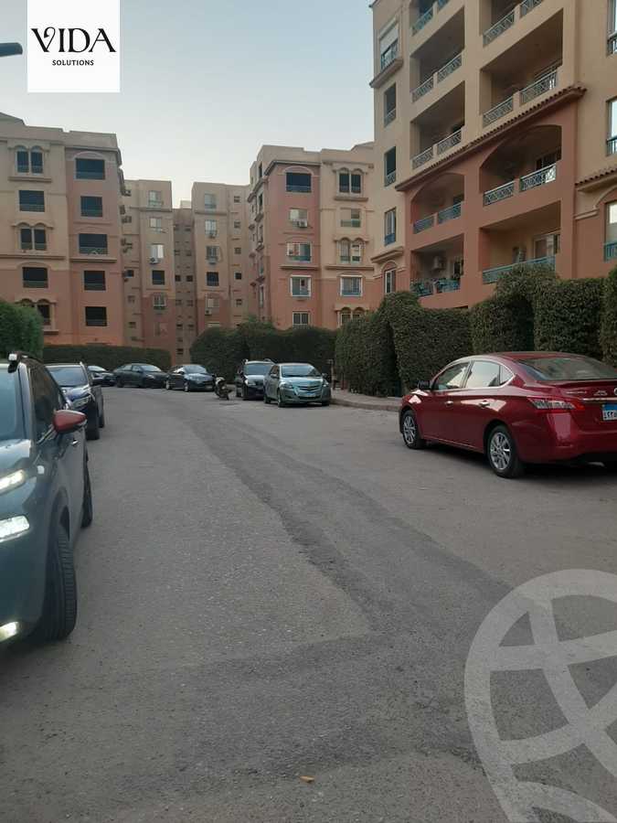 https://aqarmap.com.eg/en/listing/5438558-for-sale-cairo-6th-of-october-hadaeq-october-kmbwnd-fy-hdyq-ktwbr-rehab-october