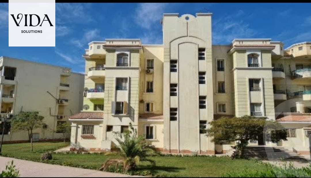 https://aqarmap.com.eg/en/listing/5442648-for-sale-cairo-el-sheikh-zayed-city-compounds-el-khamayel