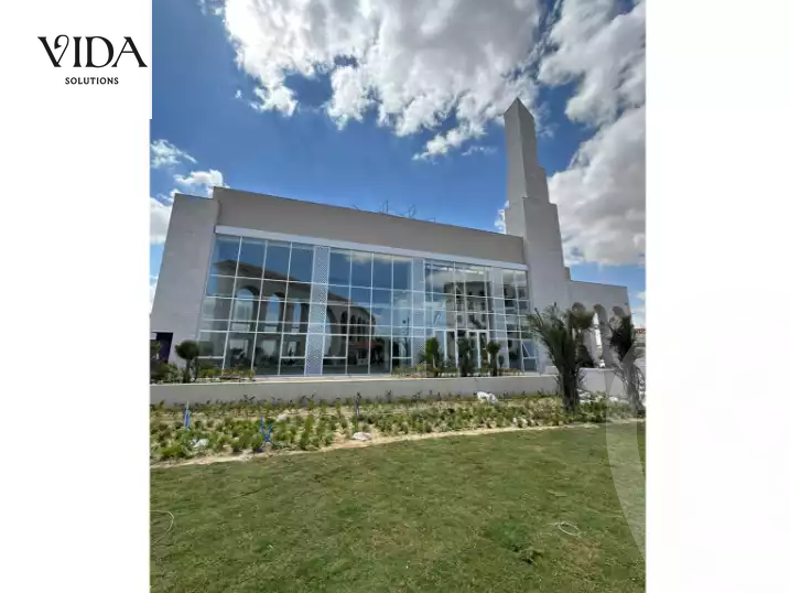 https://aqarmap.com.eg/en/listing/5455032-for-sale-cairo-el-sheikh-zayed-city-compounds-kmbwnd-fyldj-wyst-dr-llttwyr